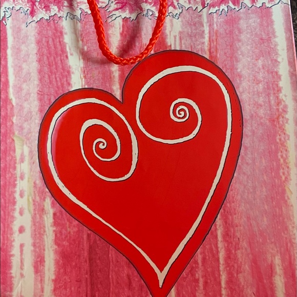 NWT Lot (6) Valentine Gift Bags, Assorted - Picture 5 of 9
